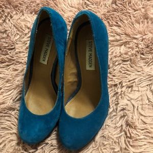 Jessica Simpson heels